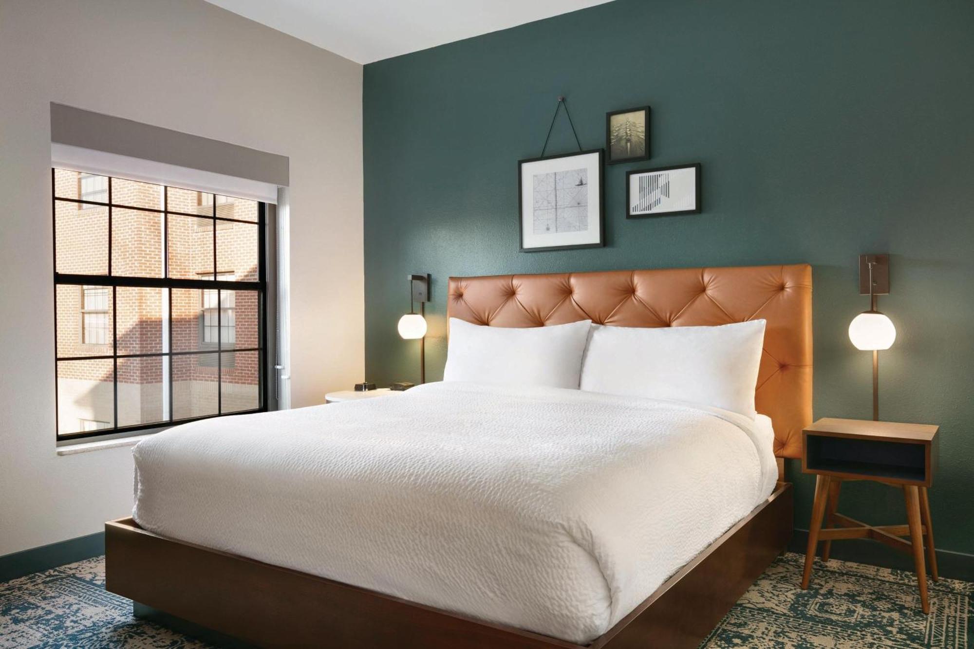 Four Points By Sheraton Raleigh Arena מראה חיצוני תמונה