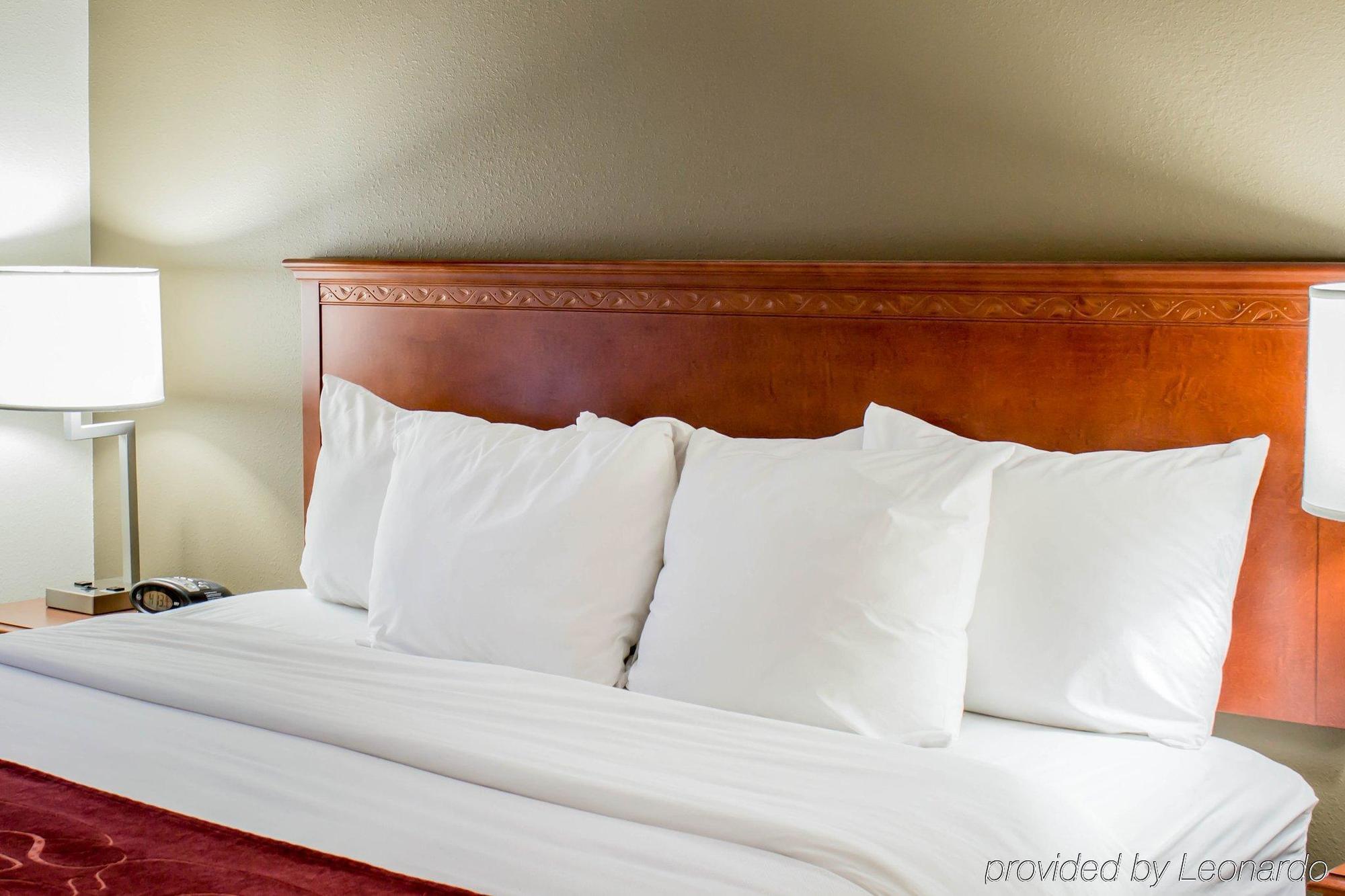 Four Points By Sheraton Raleigh Arena מראה חיצוני תמונה