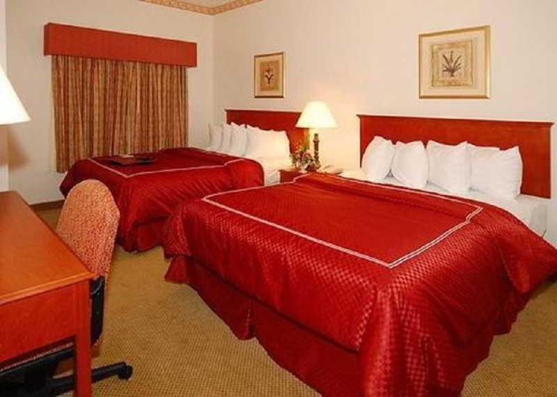 Four Points By Sheraton Raleigh Arena מראה חיצוני תמונה