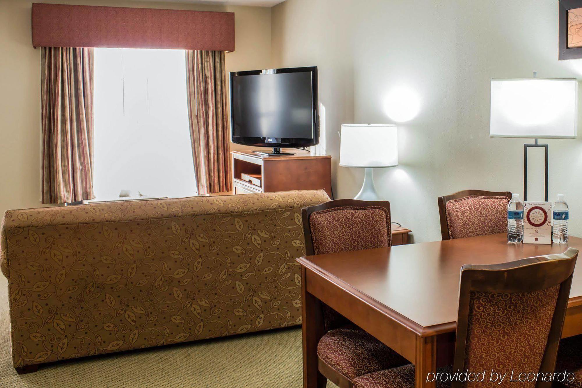 Four Points By Sheraton Raleigh Arena מראה חיצוני תמונה