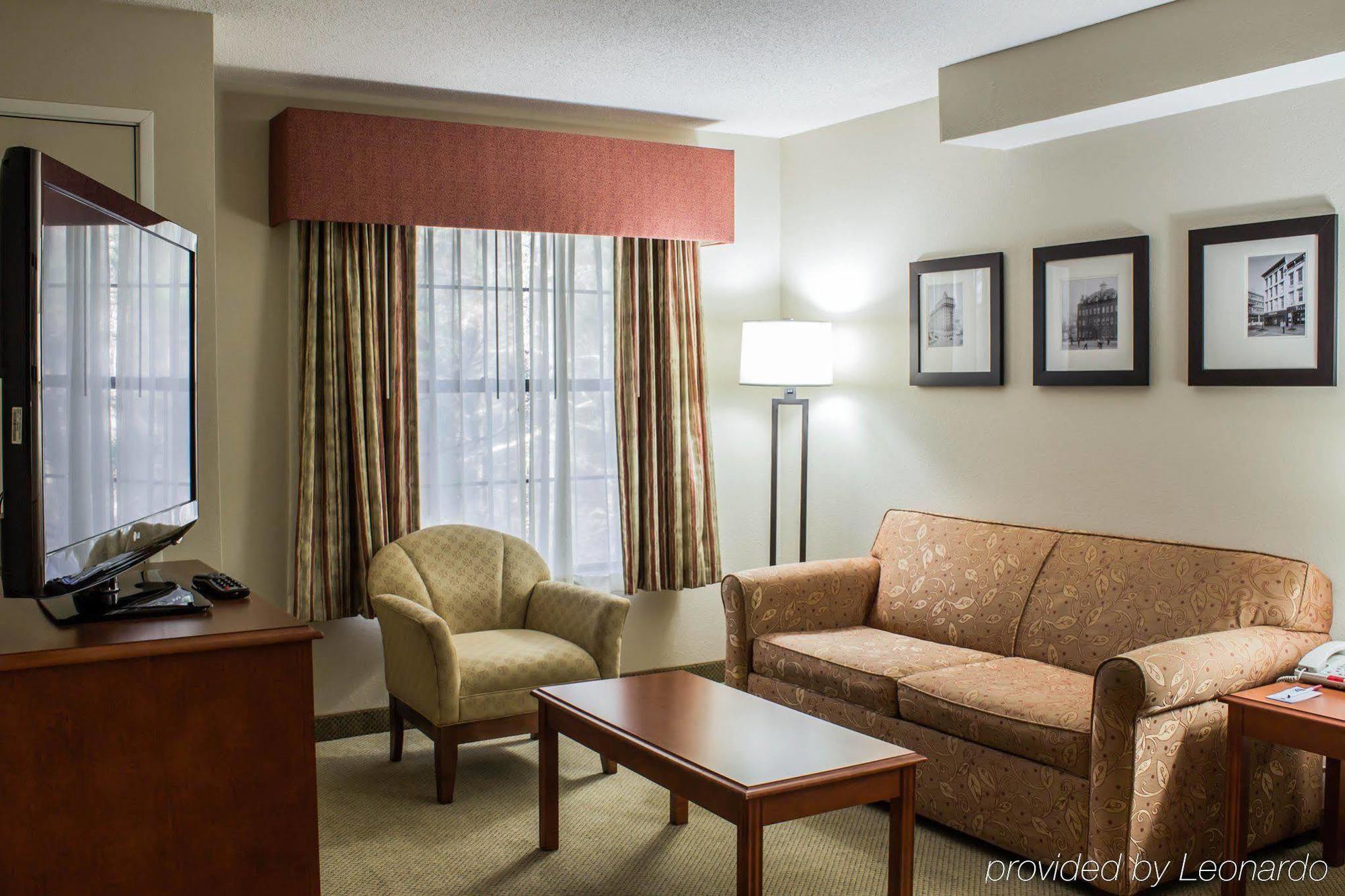 Four Points By Sheraton Raleigh Arena מראה חיצוני תמונה