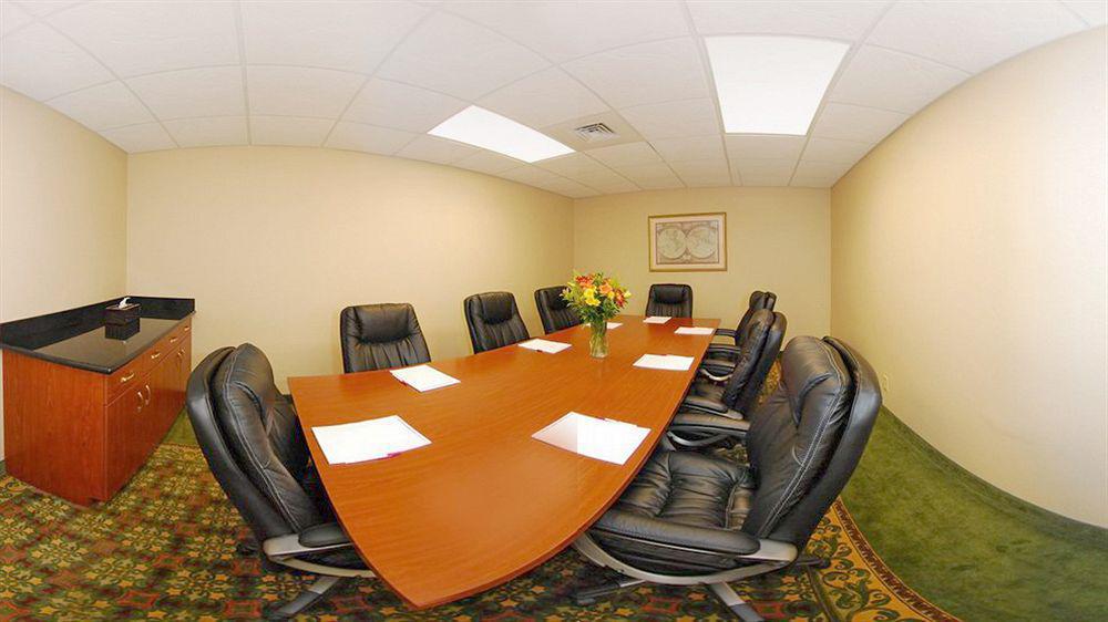 Four Points By Sheraton Raleigh Arena מראה חיצוני תמונה